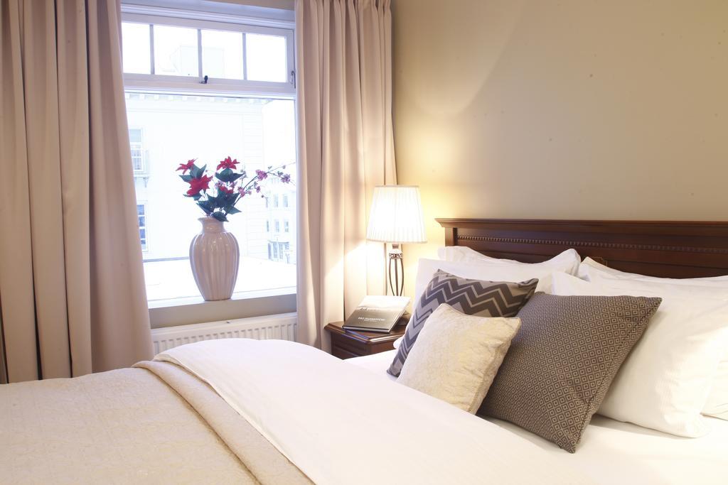Bg4 Guesthouse Akureyri Bagian luar foto