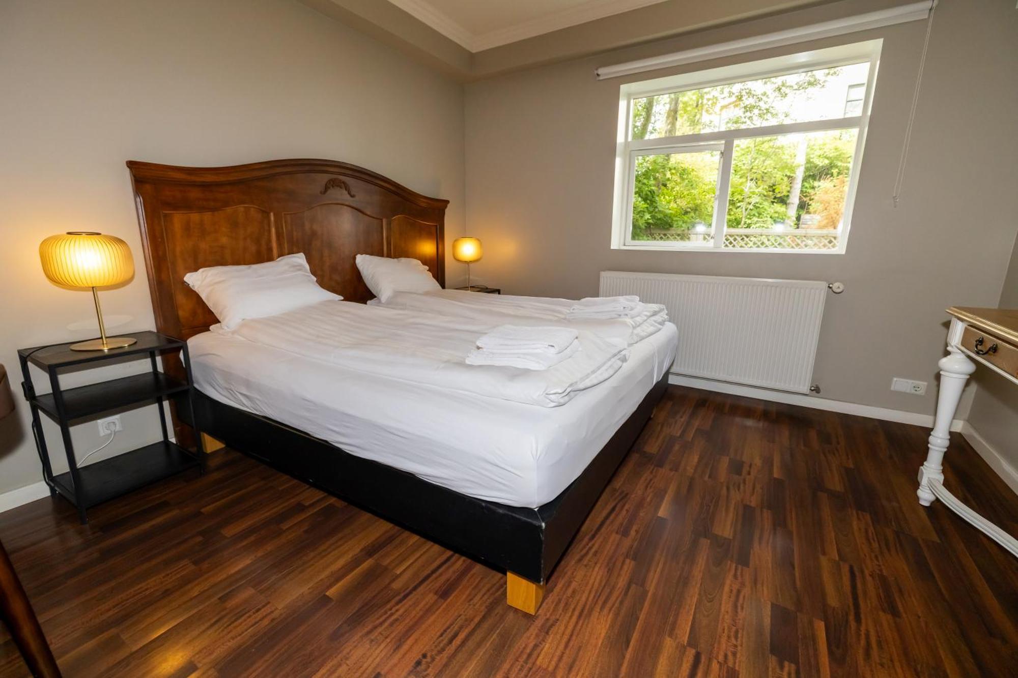 Bg4 Guesthouse Akureyri Bagian luar foto