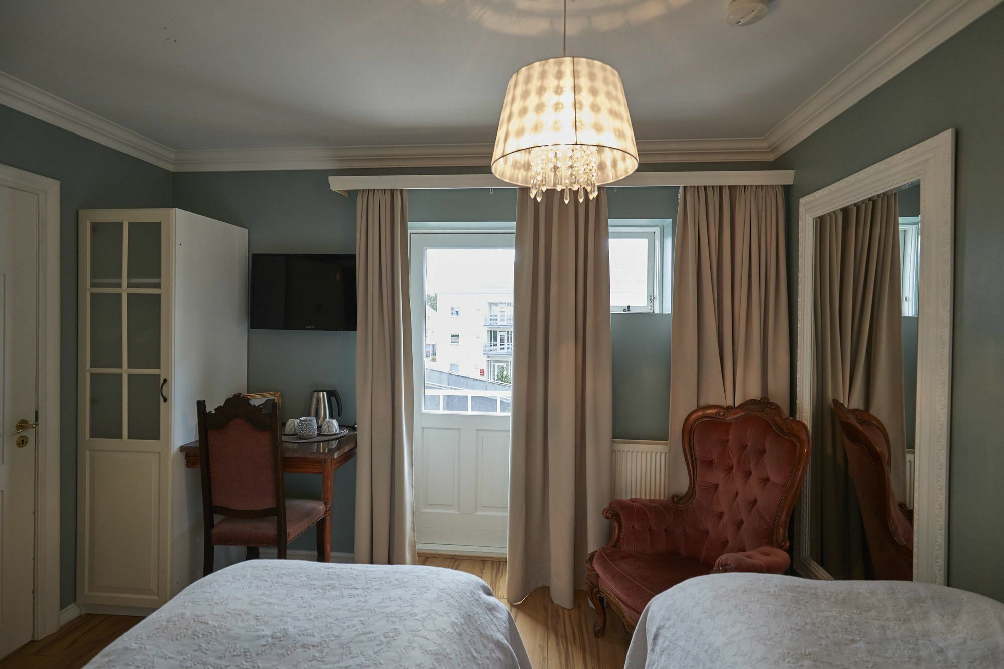 Bg4 Guesthouse Akureyri Bagian luar foto